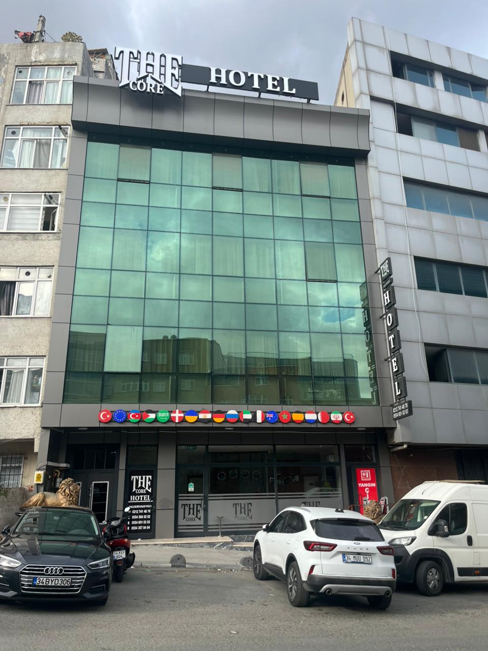 The Core Hotel - Teras